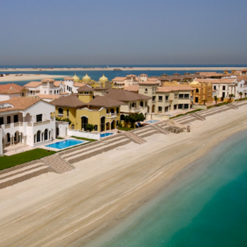 Private Villas at Palm Jumeirah, Dubai